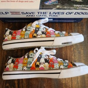 Sketchers Bob's utopia dandy dogs shoes